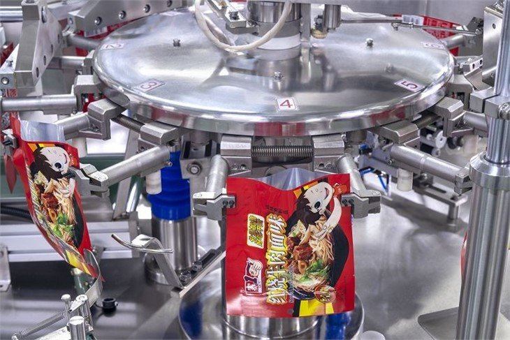 Sealing Pouch Machine