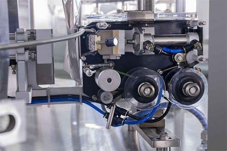 Standing Pouch Packaging Machine